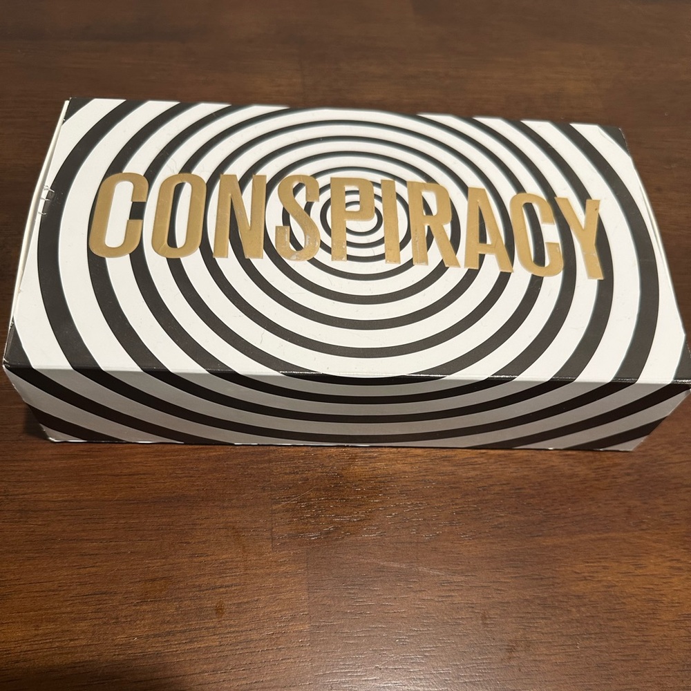 Jeffree Star Conspiracy Eyeshadow Palette